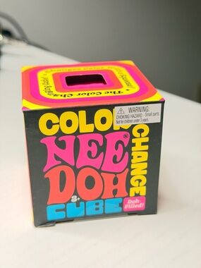 Color NeeDoh Change Cube